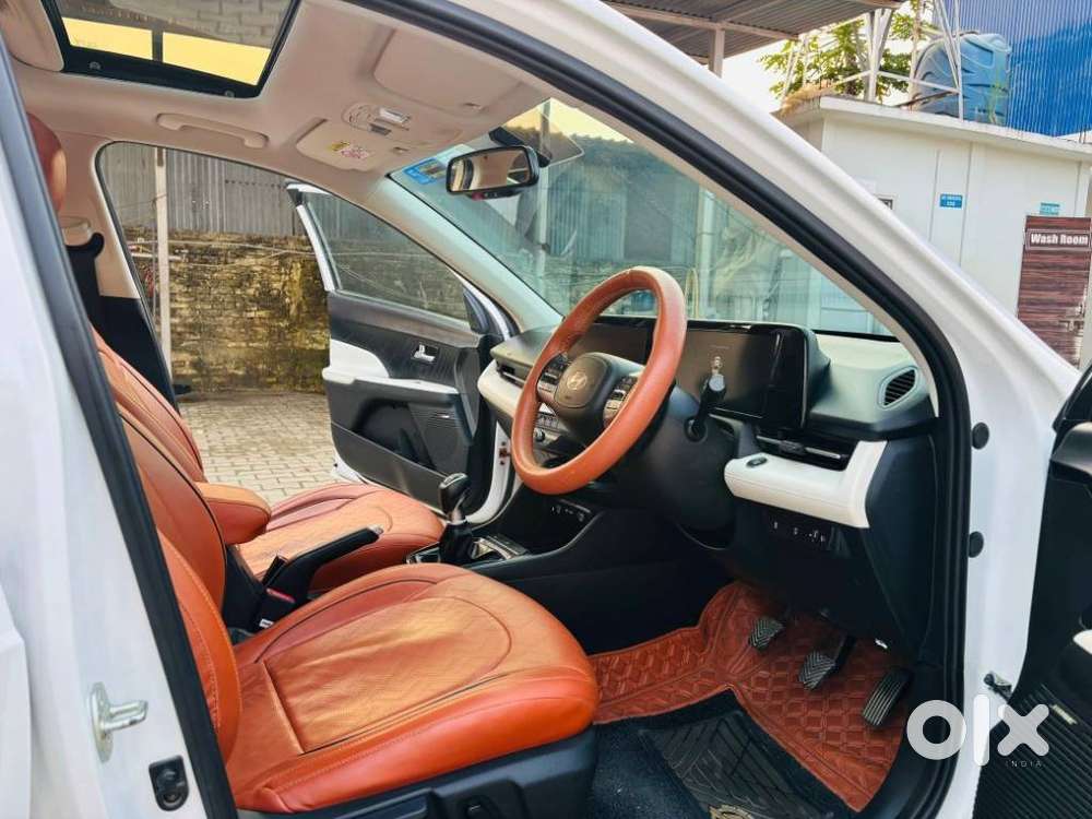 Hyundai Verna 1.5 Sx (o) Vtvt, 2023, Petrol