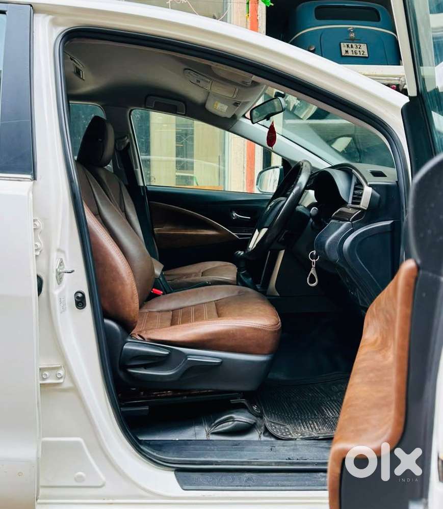 Toyota Innova Crysta, 2023, Diesel