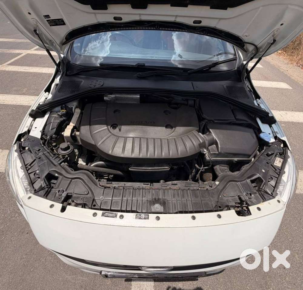 Volvo Xc60 D4 Kinetic, 2019, Diesel