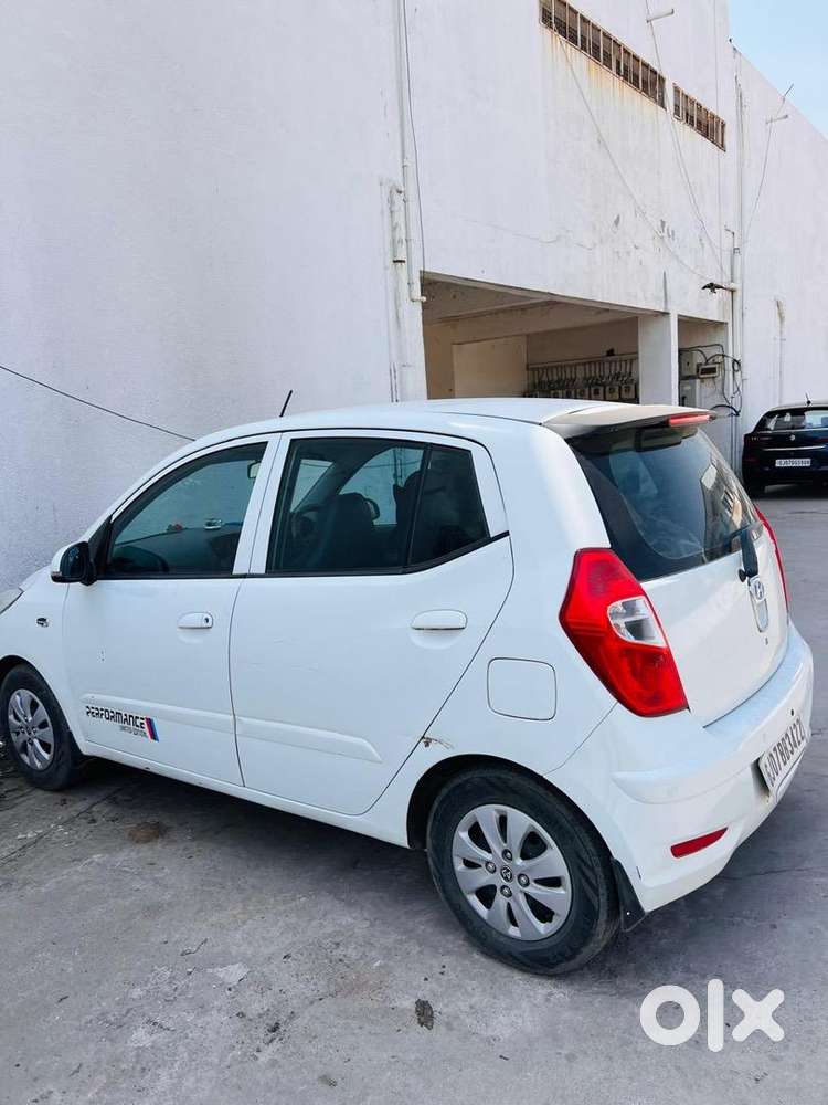 2013 Hyundai Petrol Manual Year Car