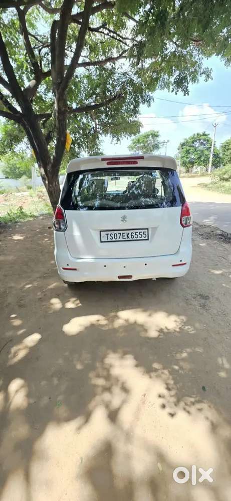 Maruti Suzuki Ertiga Model  2015