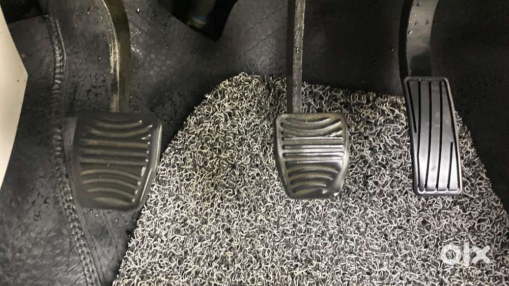 Mahindra Xuv300 W8 Diesel, 2020, Diesel