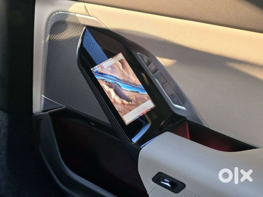 Bmw 7 Series 3.0 740i Sedan, 2023, Petrol