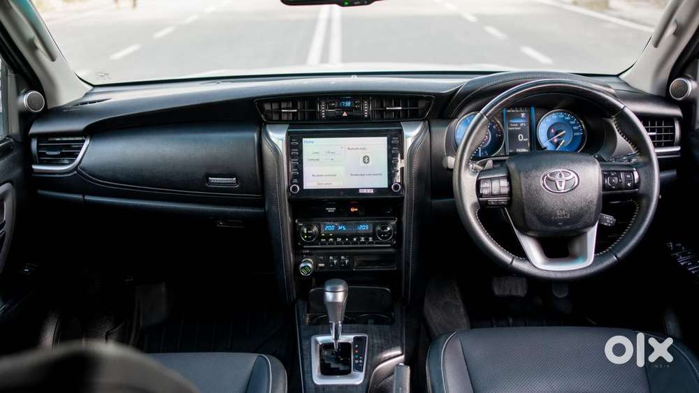 Toyota Fortuner 4x2 At 2.7 Petrol, 2022, Petrol