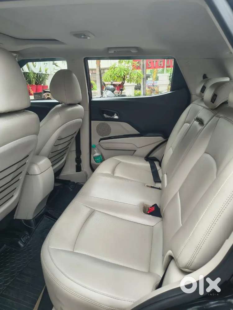 Mahindra Xuv300 2023 Petrol