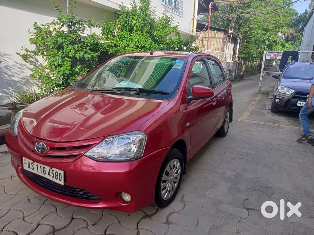 Toyota Etios Liva G 2013