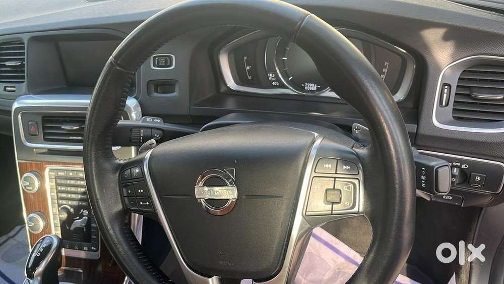 Volvo S60 2019 Diesel Well Maintained