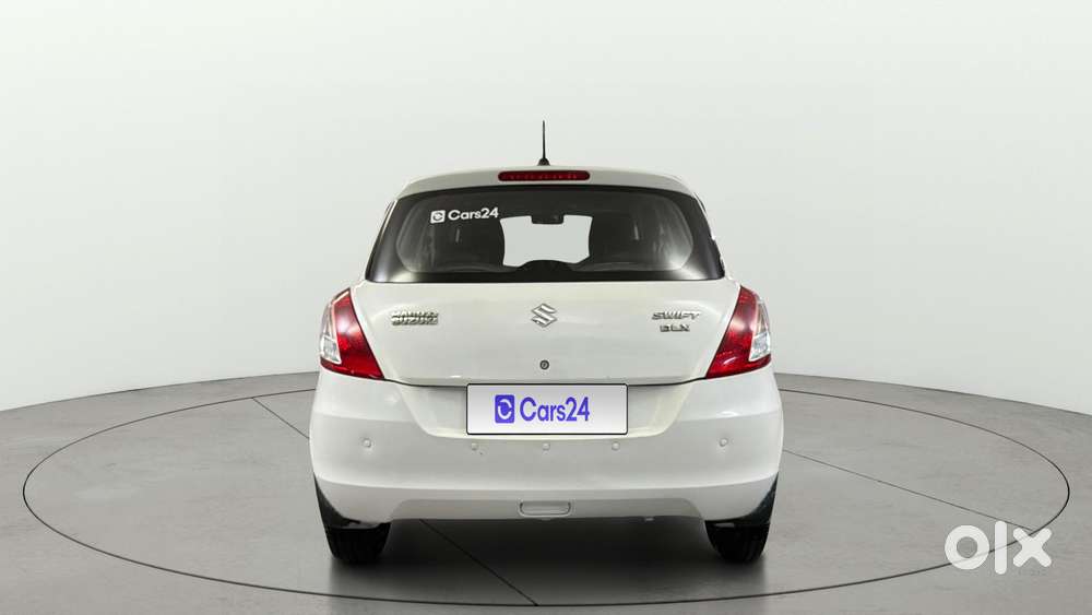 Maruti Suzuki Swift 1.2 Lxi (o), 2017, Petrol
