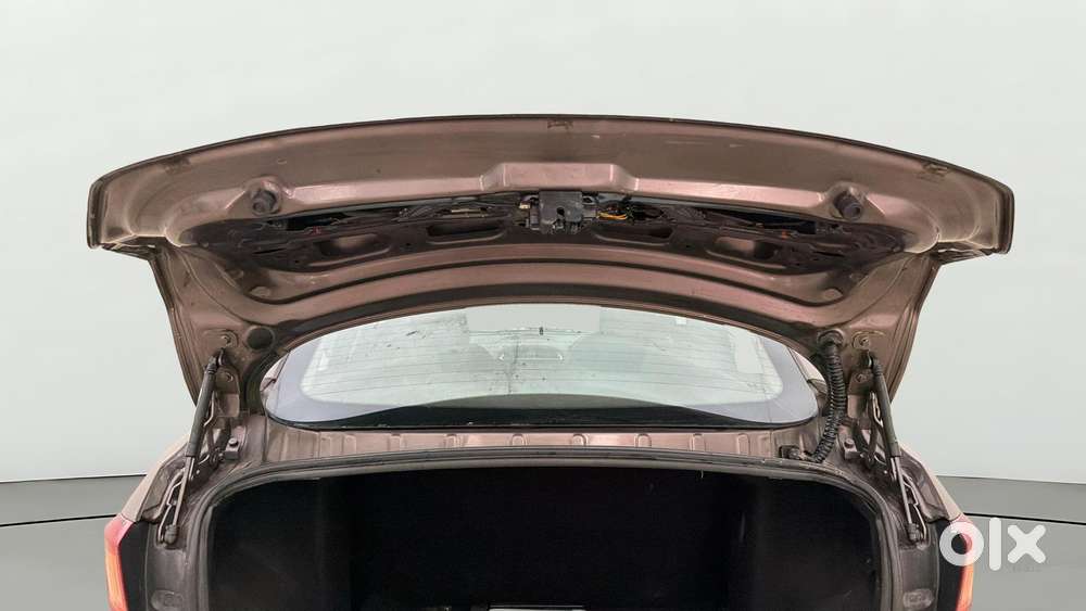 Tata Tigor Xz, 2018, Petrol
