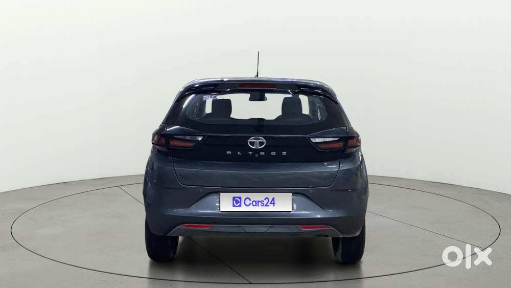 Tata Altroz 1.2 Xt, 2022, Petrol