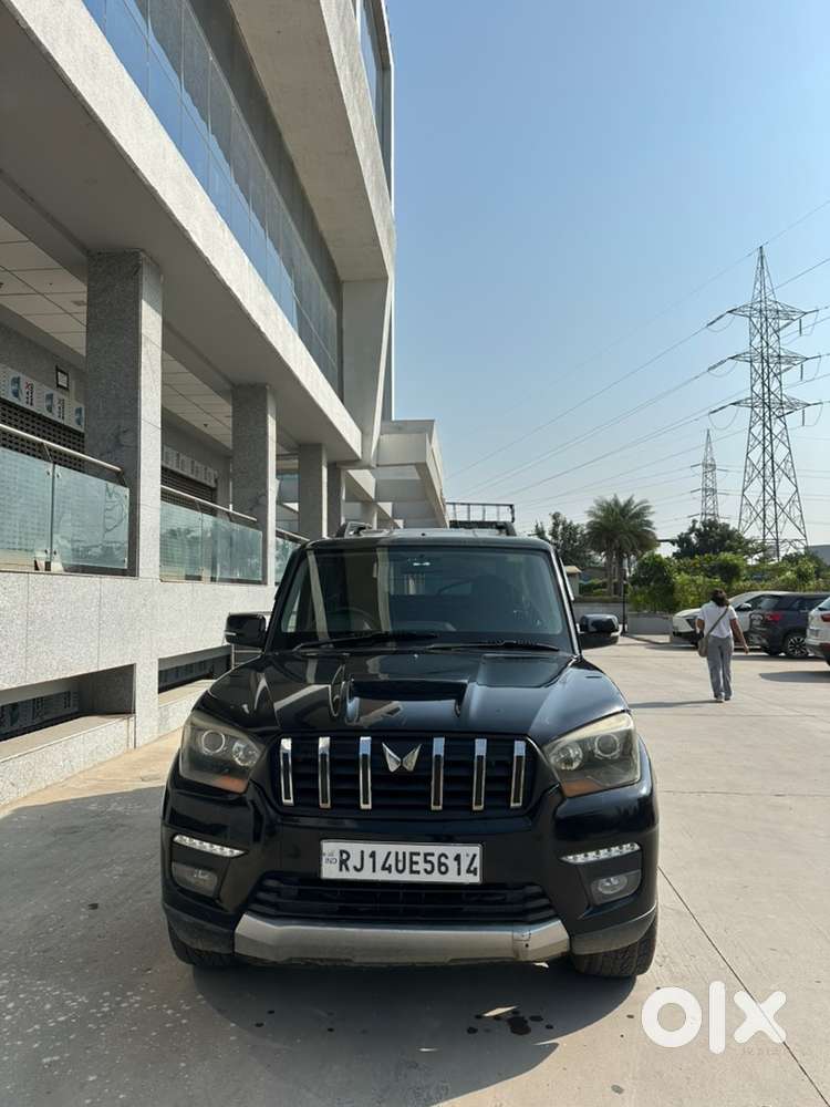 Mahindra Scorpio Classic 2015 Diesel Manual