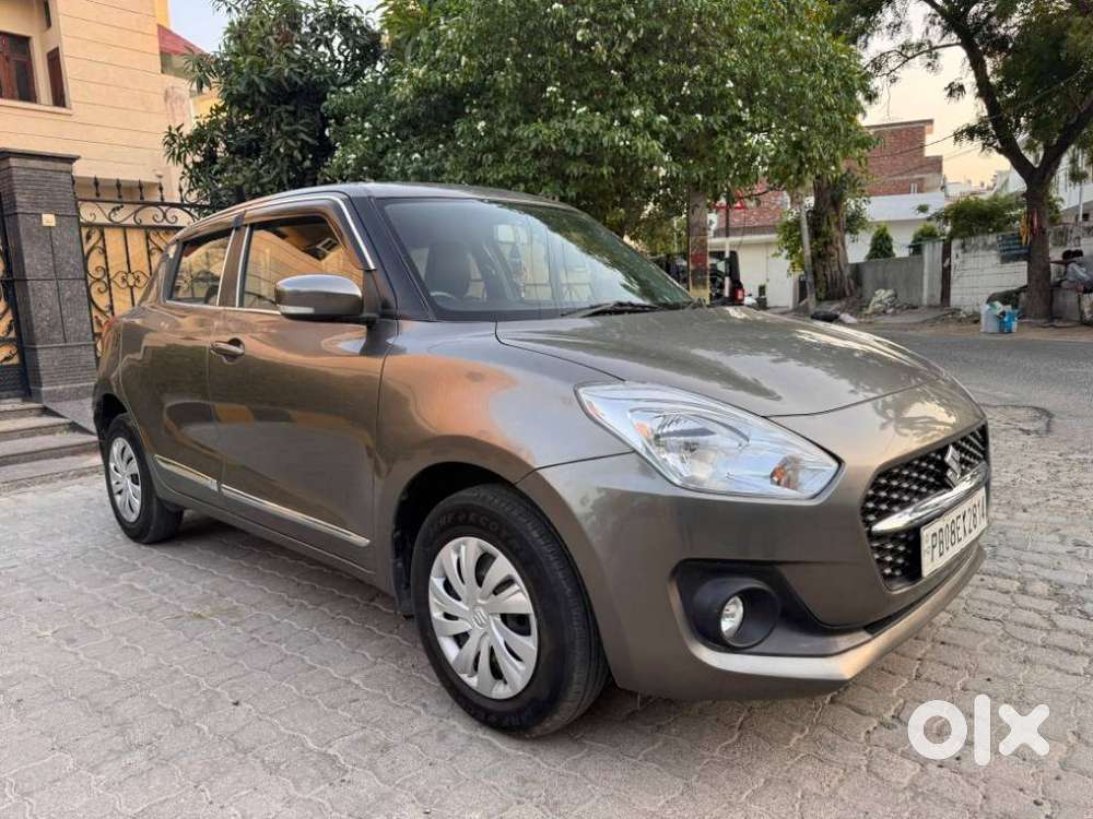 Maruti Suzuki Swift 1.2 Vxi (o), 2022, Petrol