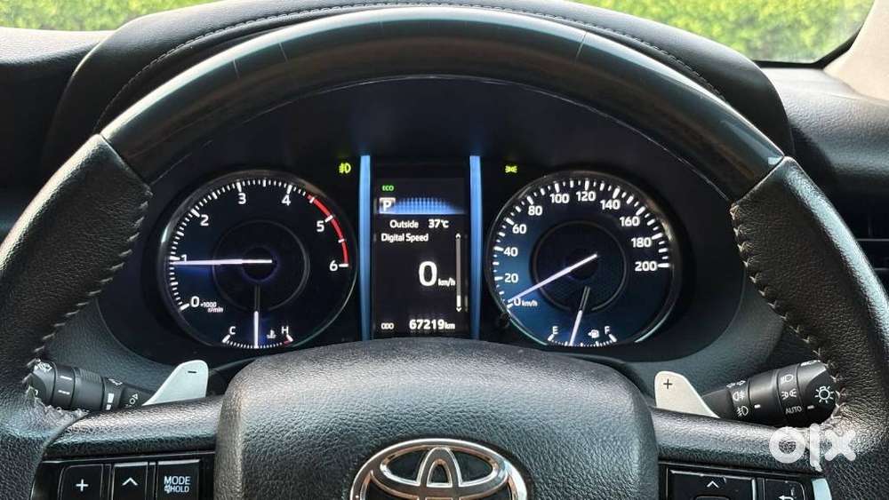 Toyota Fortuner 4x2 At 2.8 Diesel, 2021, Diesel