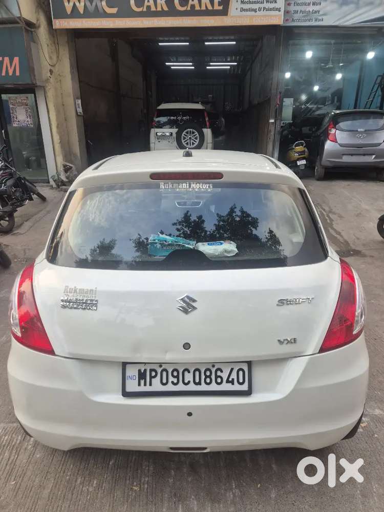 Swift Maruti Suzuki Vxi 2015 Model