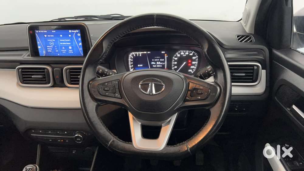 Tata Punch 1.2 Revotron Creative Dual Tone, 2022, Petrol