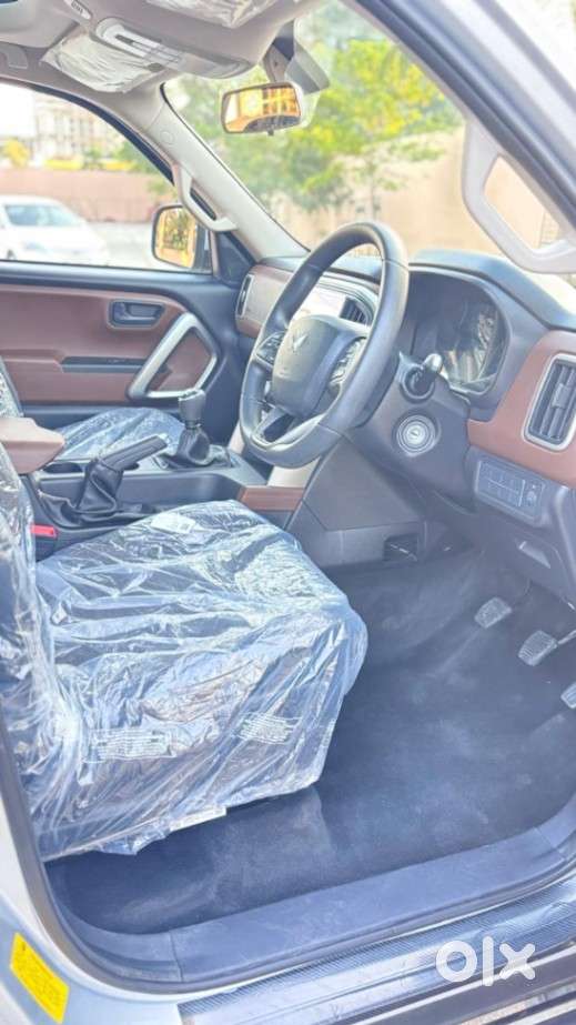 Mahindra Scorpio N Z6 Diesel Mt 2wd 7 Str [2022], 2024, Diesel