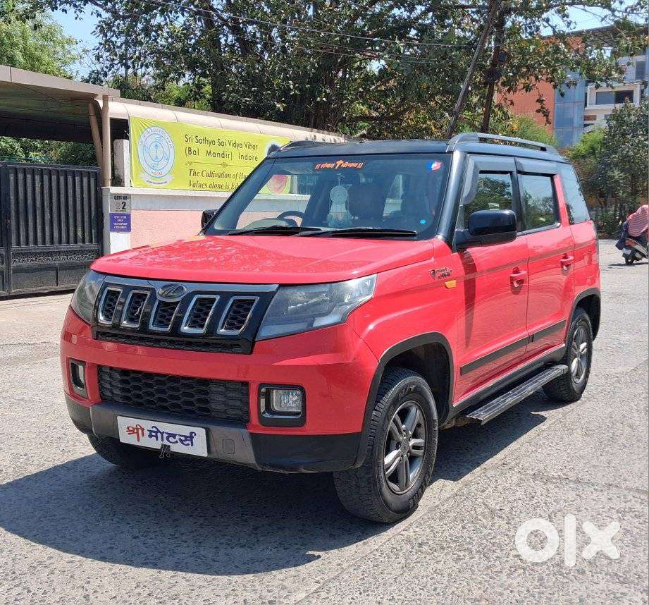 Mahindra Tuv 300 T10, 2019, Diesel
