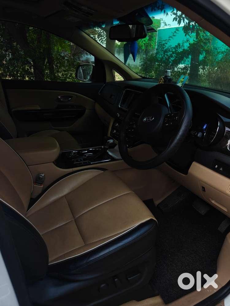 Kia Carnival Limousine, 2021, Diesel