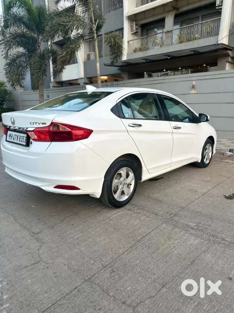 Honda City 1.5 V 4th Gen I-vtec Mt, 2016, Petrol