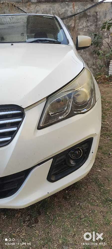 Maruti Suzuki Ciaz 2014 Diesel Good Condition Insurance Full