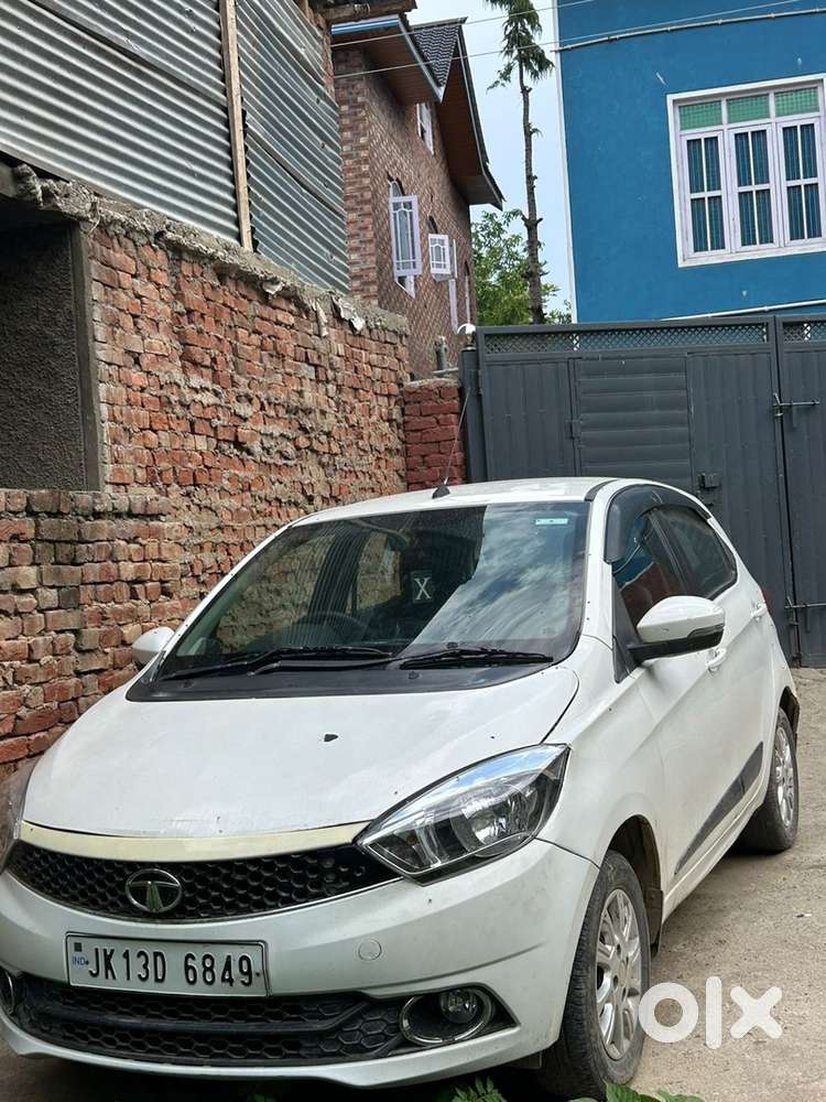Tata Tiago Petrol 2017