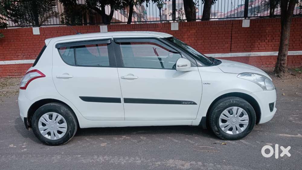 Maruti Suzuki Swift Vdi Optional, 2013, Diesel