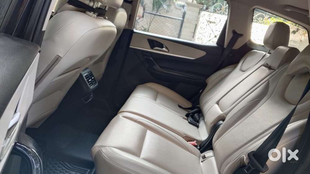 Mahindra Xuv700 2.2 Ax 7 Diesel Mt Str, 2024, Diesel