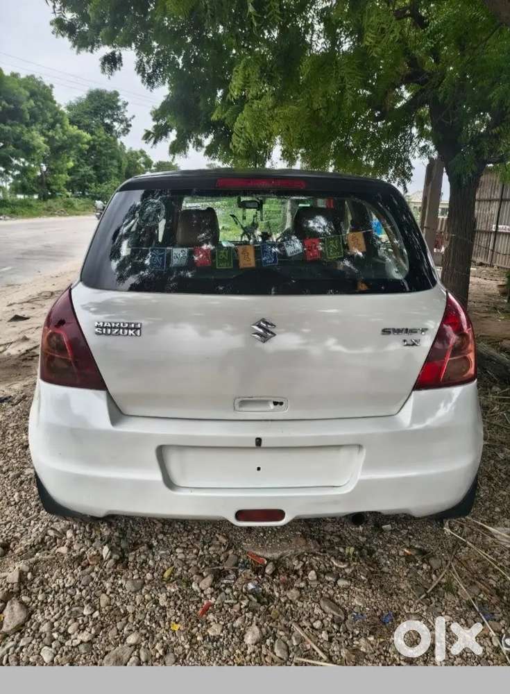 Maruti Suzuki Swift 2011 Lxi