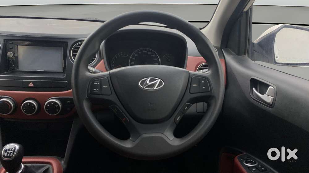 Hyundai Grand I10 1.2 Sportz Prime Edition Vtvt, 2016, Petrol