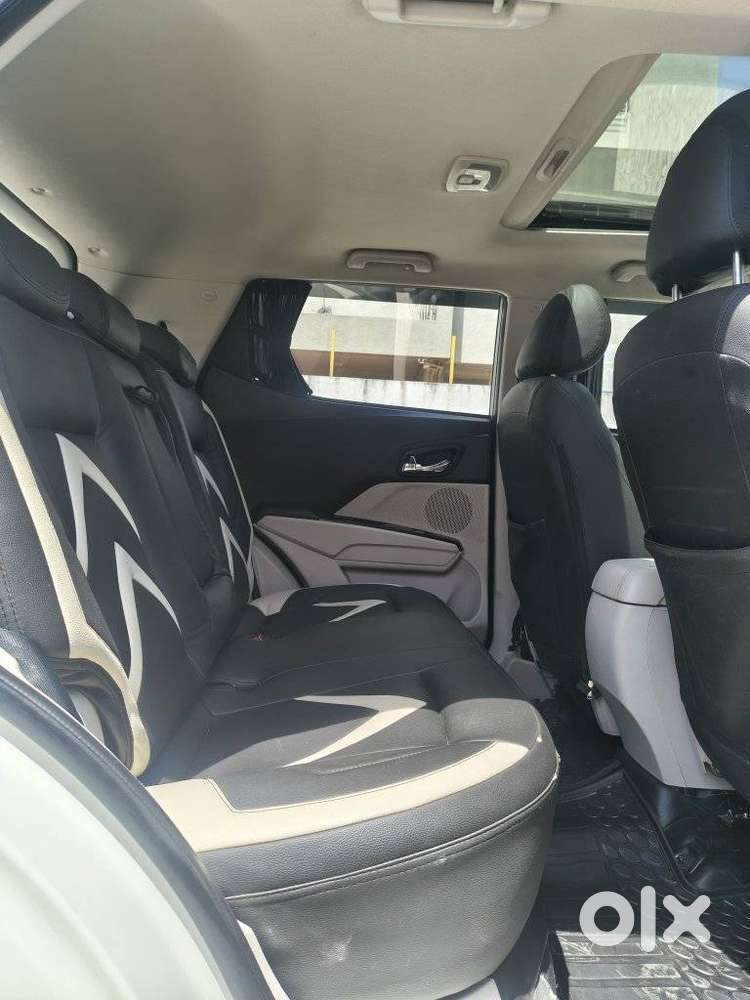 Mahindra Xuv300 W8 Option, 2022, Petrol