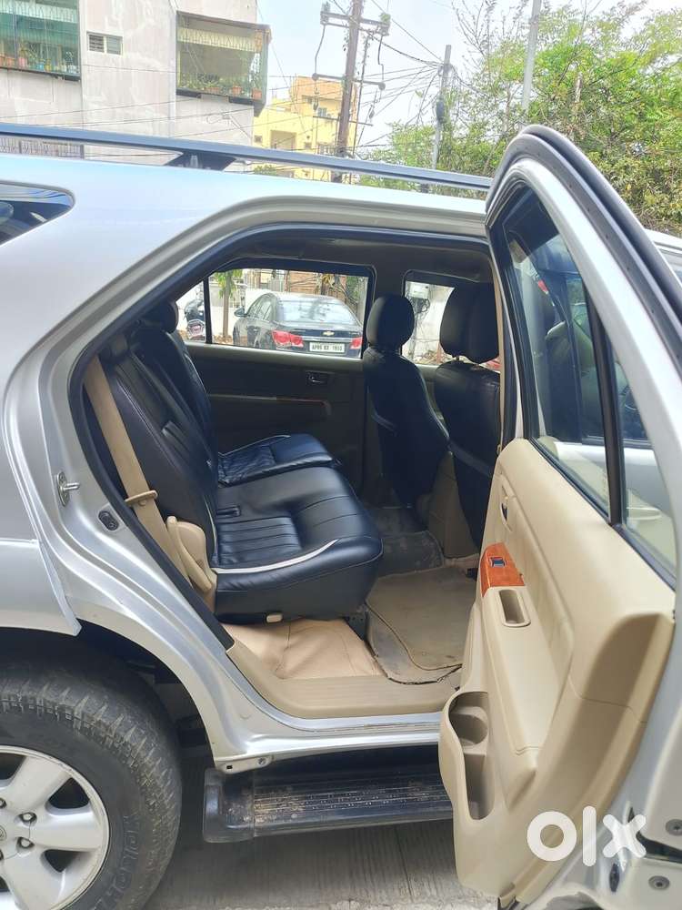 Toyota Fortuner 3.0 4x4 Manual, 2010, Diesel