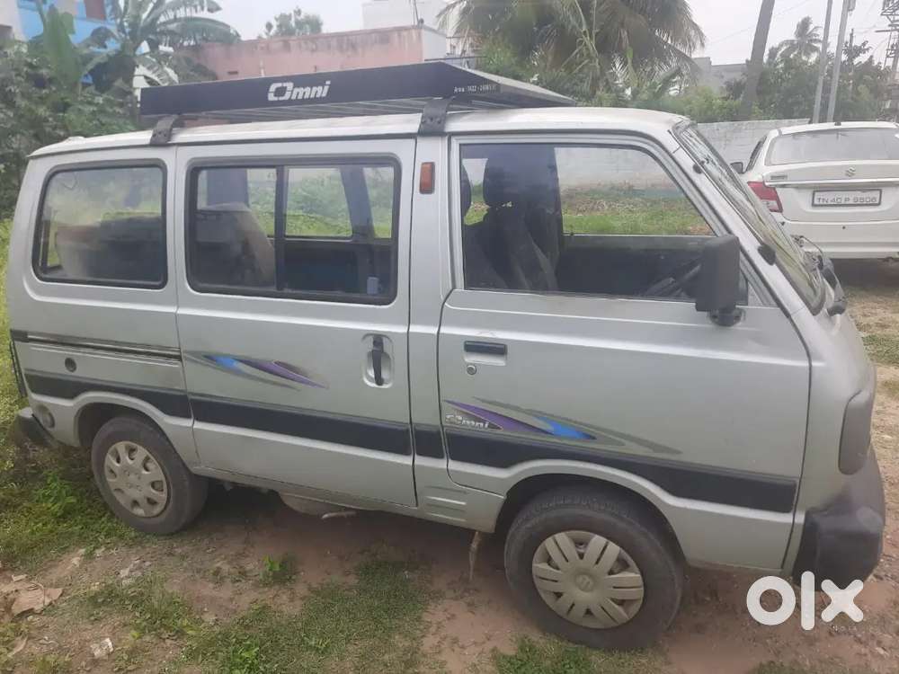 Maruti Suzuki Omni 2011