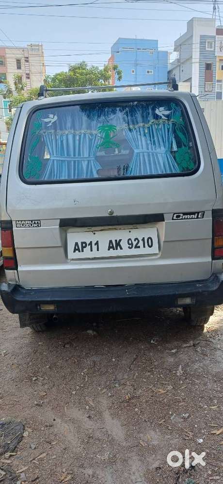 Maruti Suzuki Omni 8 Seater, 2011, Petrol