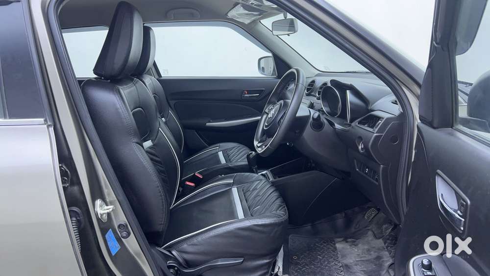 Maruti Suzuki Swift 1.3 Zxi, 2022, Petrol
