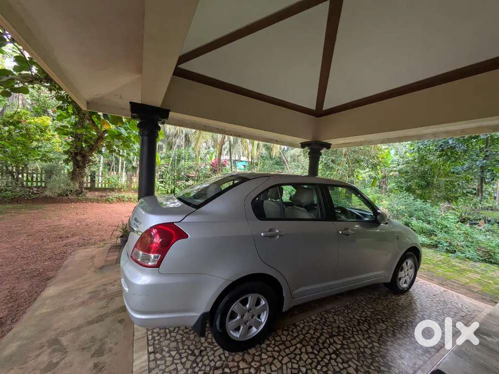 Maruti Suzuki Dzire 2010