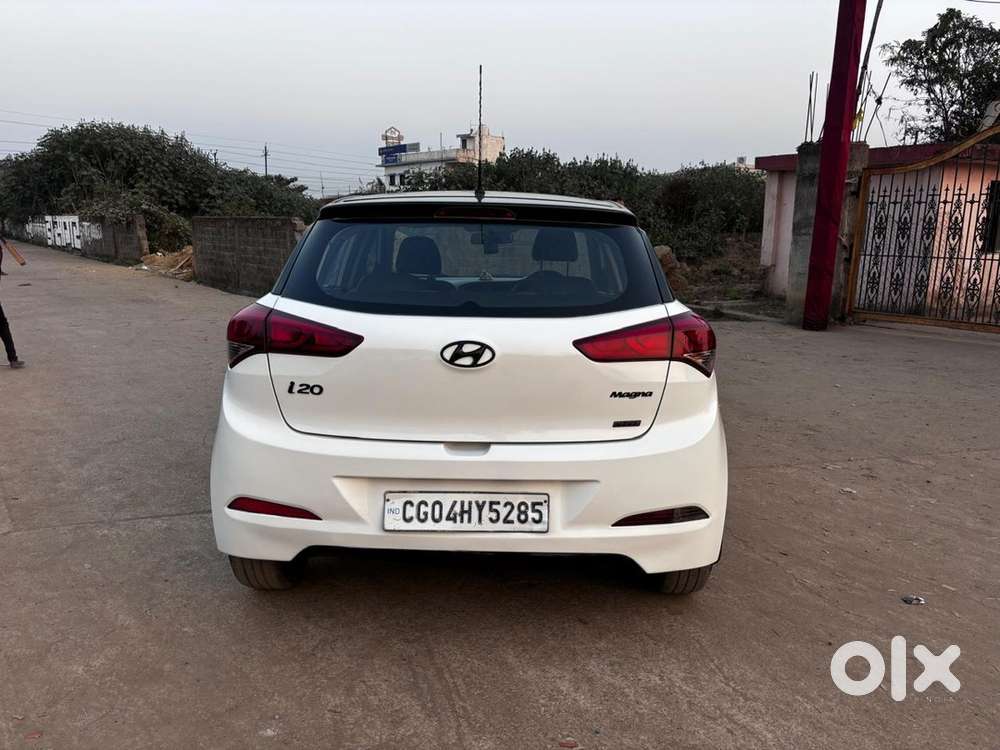 Hyundai I20 2015 Petrol 68000 Km Driven