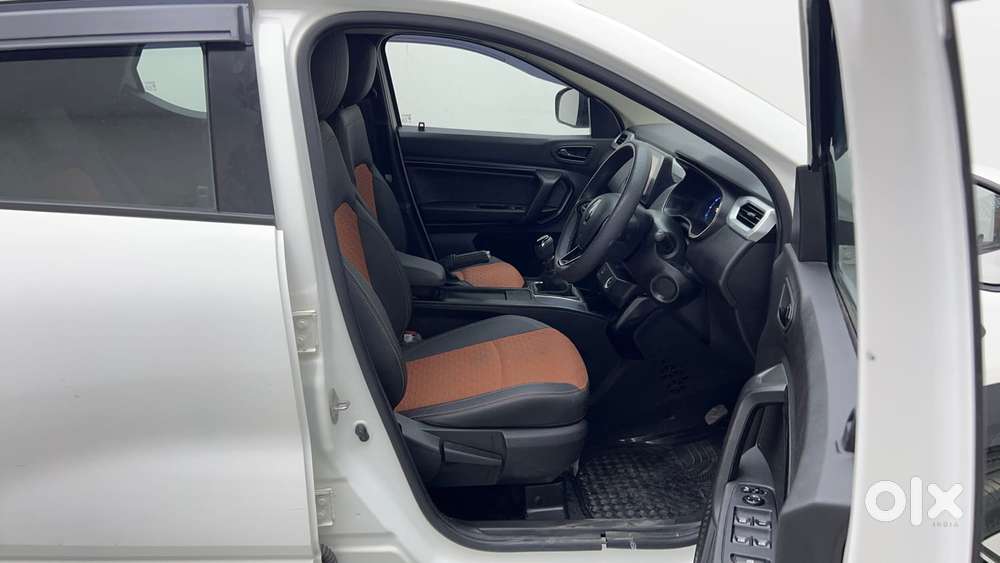 Renault Kiger Rxt Opt, 2024, Petrol
