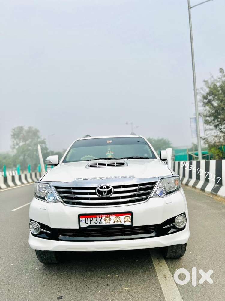 Toyota Fortuner Car 4x2 Mt Diesel Good Condition