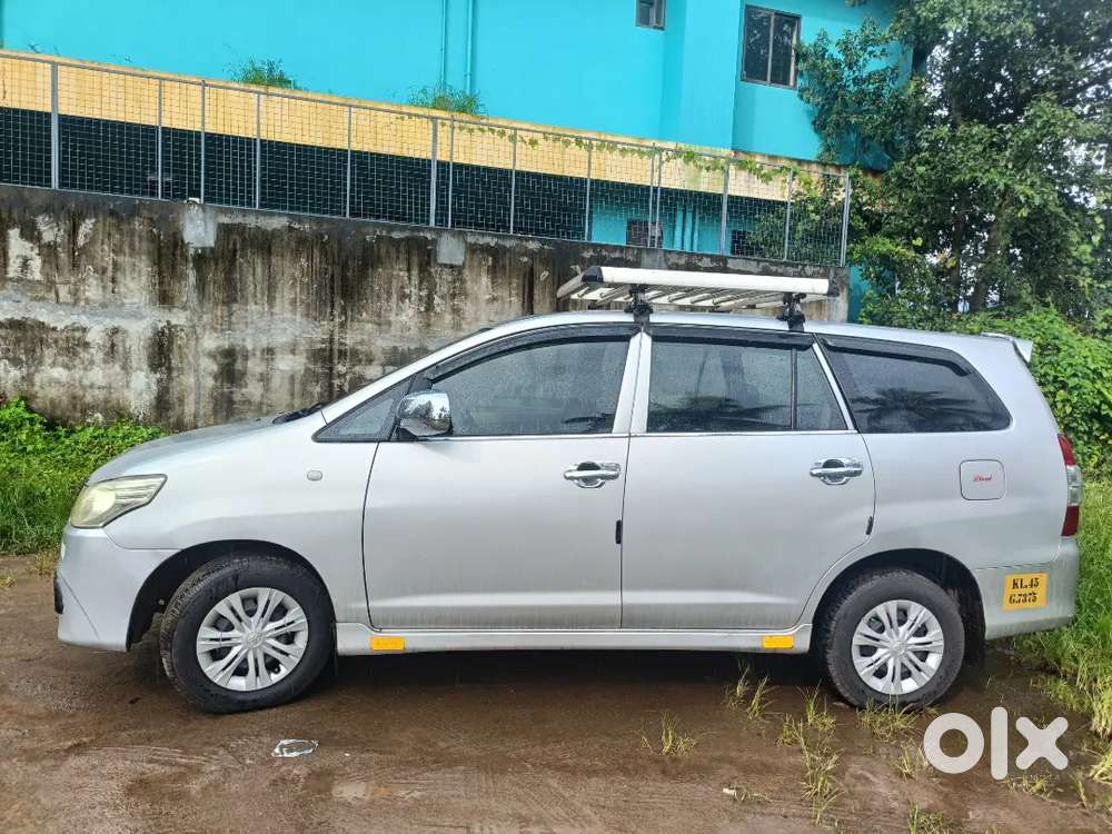 Toyota Innova 2012 Diesel 480000 Km Driven