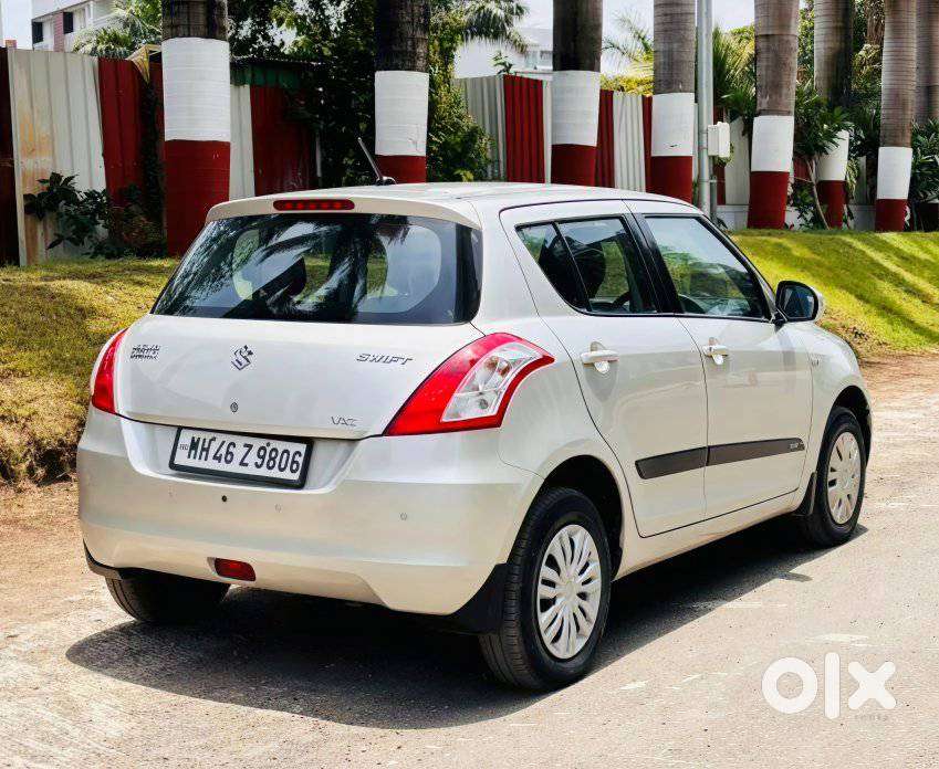 Maruti Suzuki Swift Vxi + Manual, 2014, Petrol