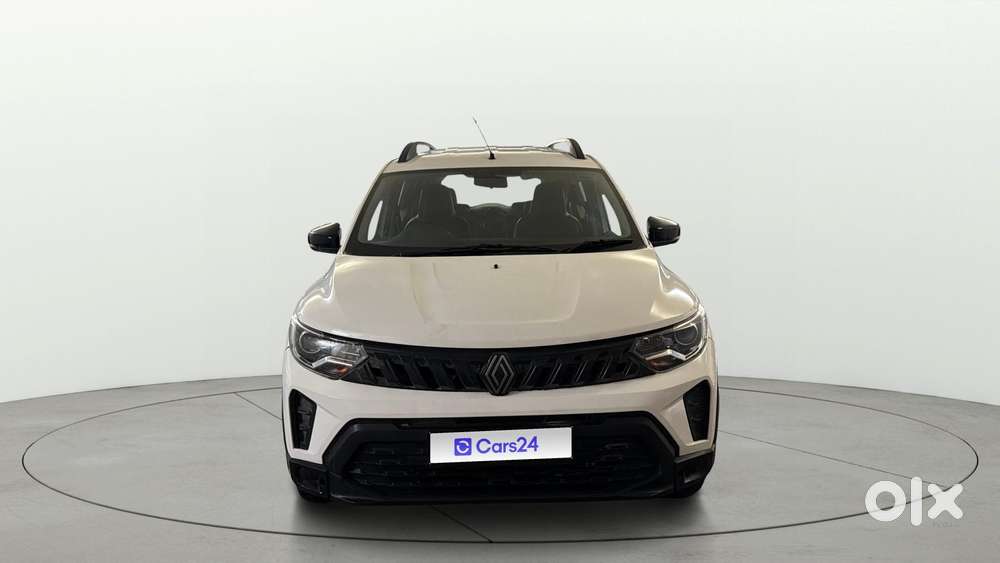 Renault Triber Rxt, 2023, Petrol