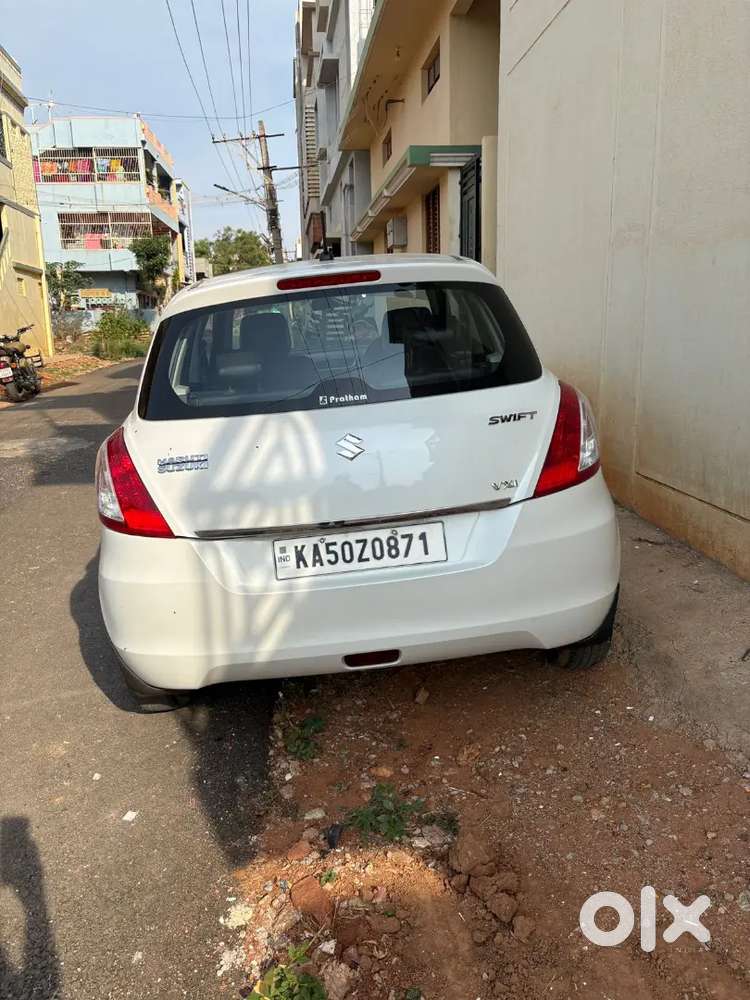 Maruti Suzuki Swift 2017 Petrol 43500 Km Driven