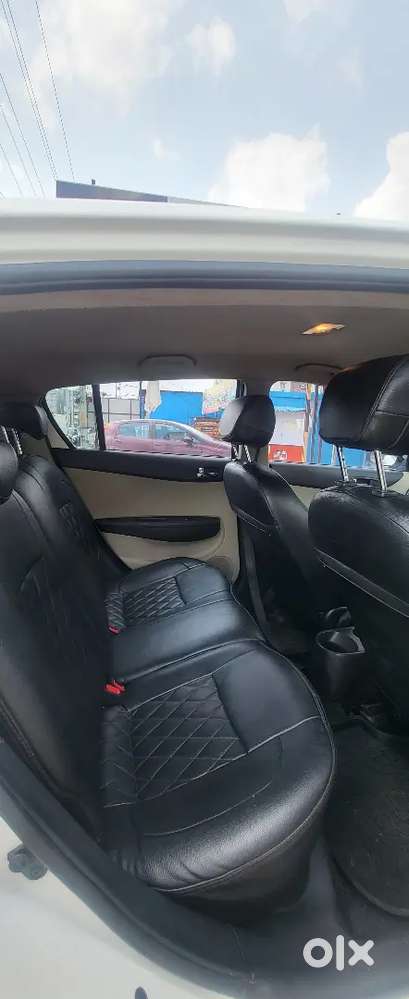 Hyundai I20 Petrol Manual 2013