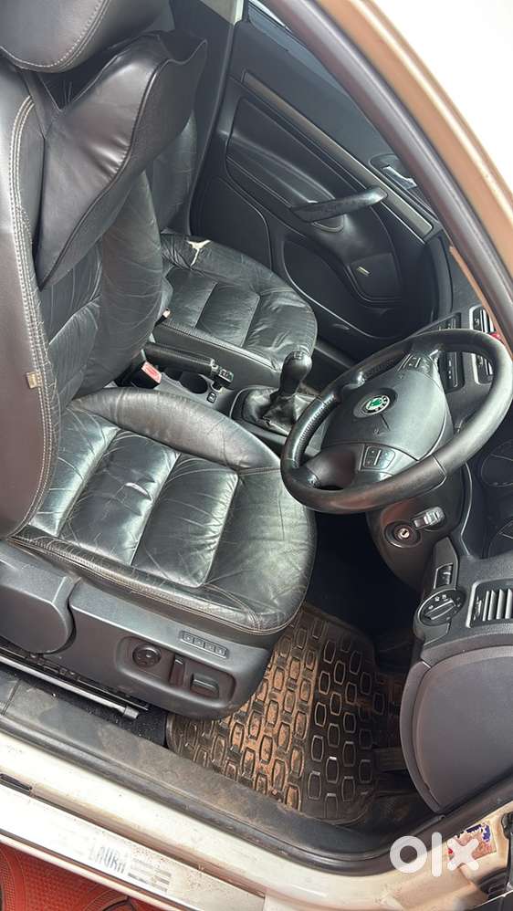 Skoda Laura L&k 2006