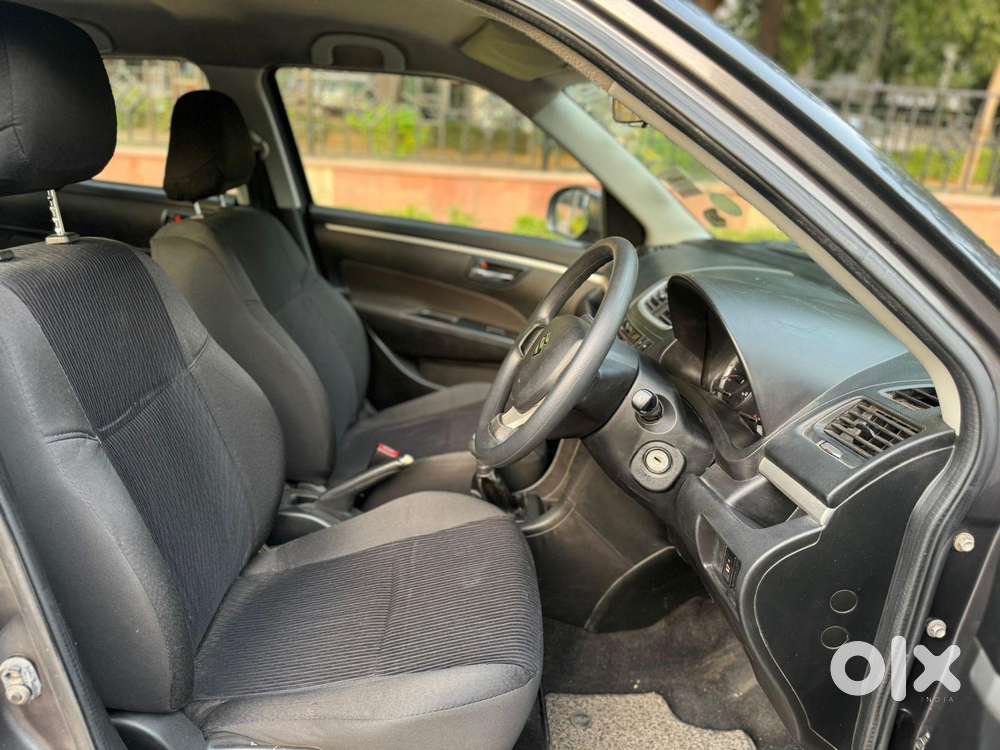 Maruti Suzuki Swift Vxi Optional, 2017, Petrol