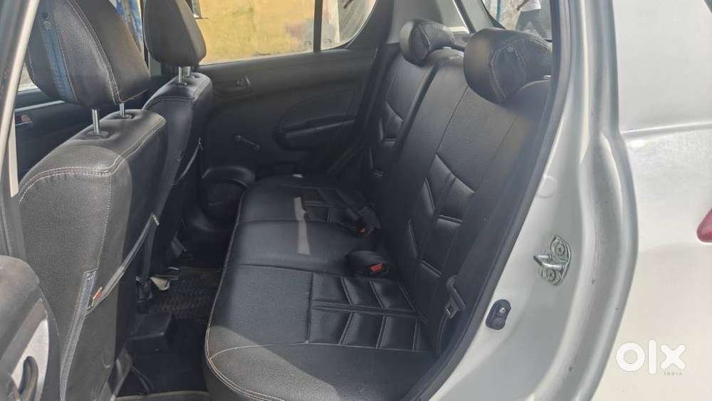 Maruti Suzuki Swift VXi + Manual, 2015, Petrol