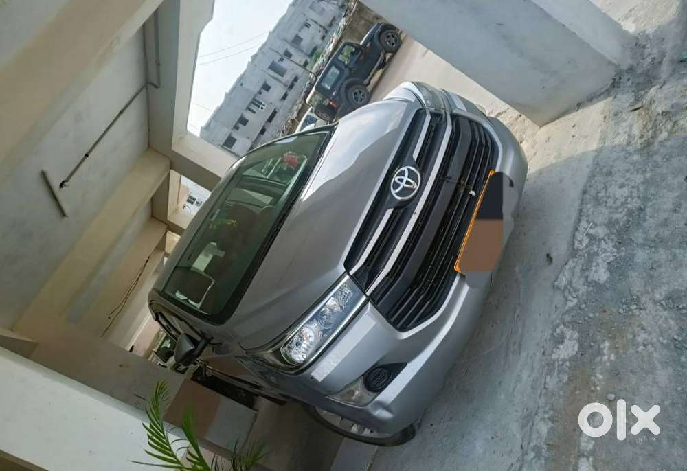 Toyota Innova Crysta 2.4 G Mt 8s, 2019, Diesel