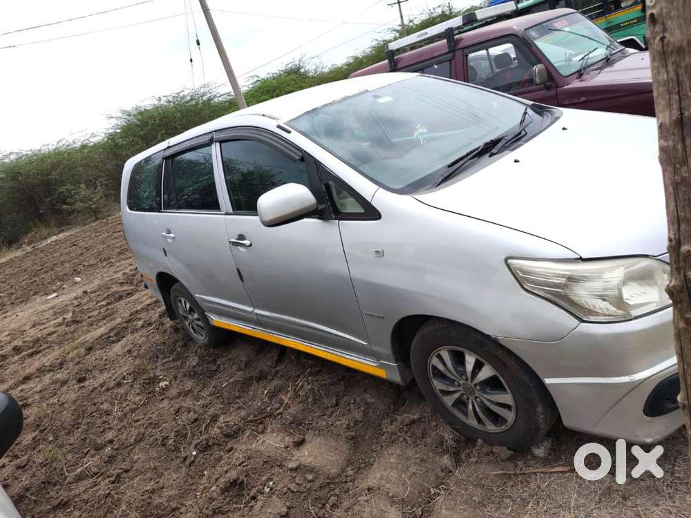 Taxi Innova Good Condition Life Tax Top End Model