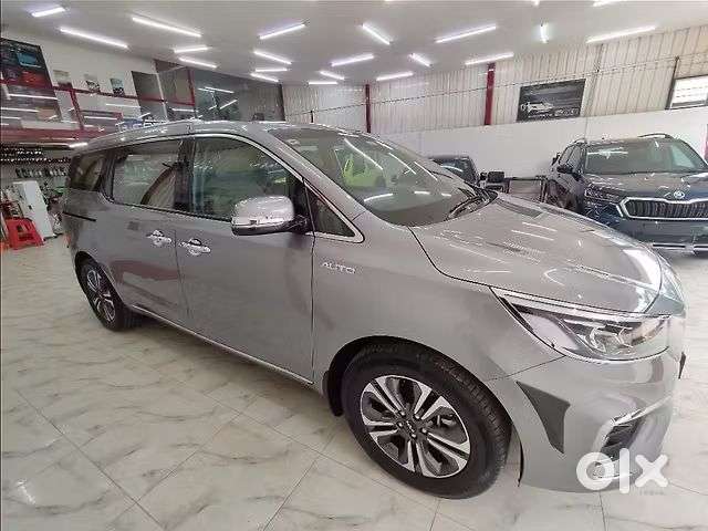 Kia Carnival Limousine Plus 7 Str, 2023, Diesel