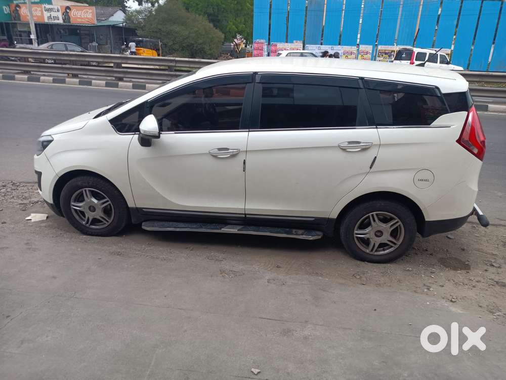 Mahindra Marazzo M6 8str, 2019, Diesel